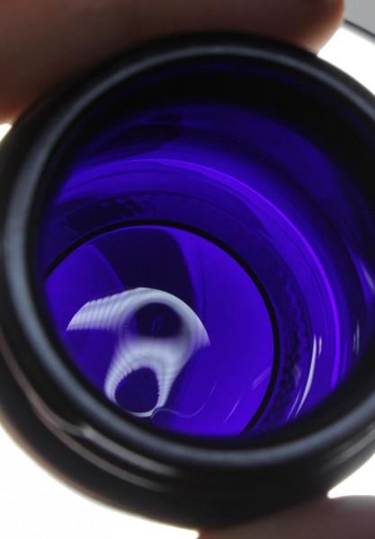 Miron Luftdichter Behälter aus violettem Glas 50 ml